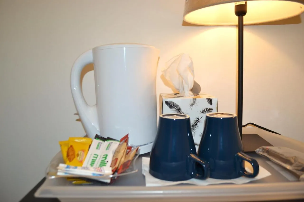 The Lion Head Hotel London