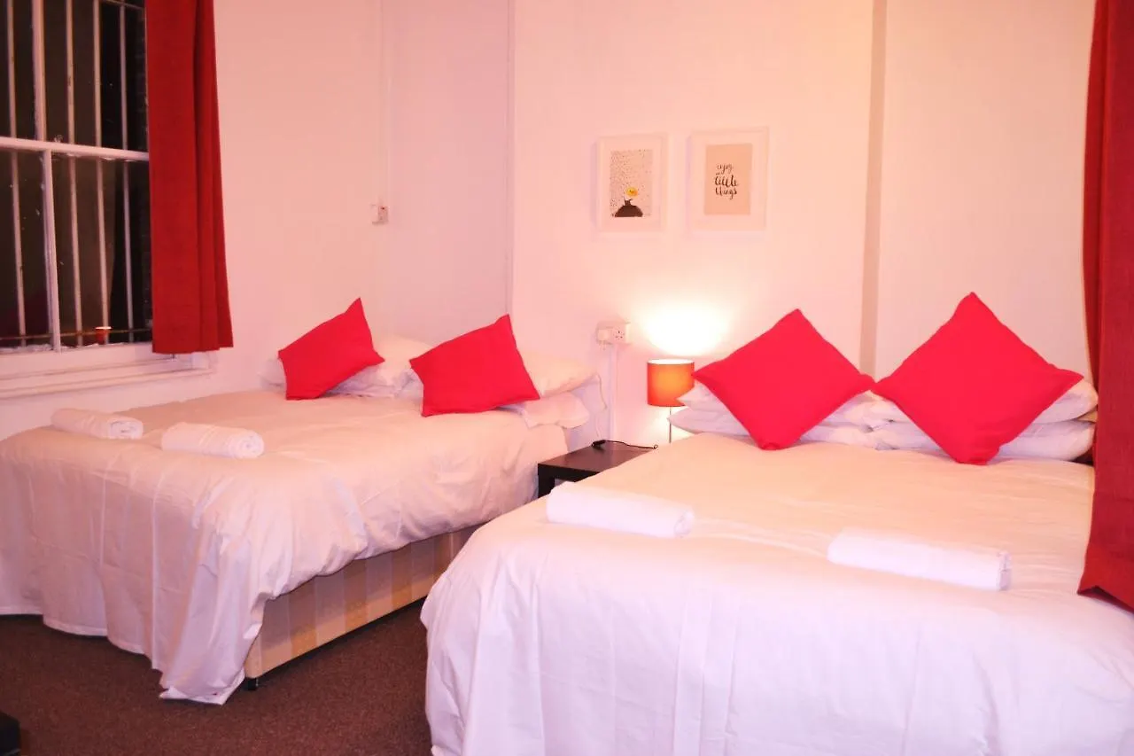 The Lion Head Hotel London